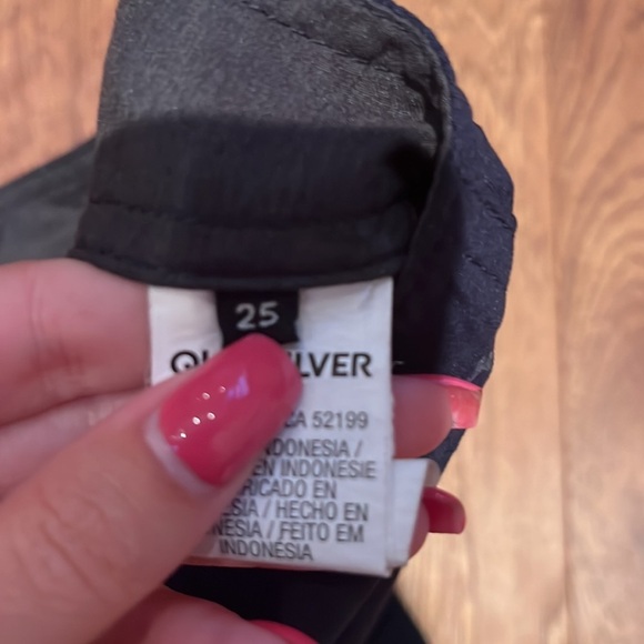 Quicksilver Boy’s Navy Swim Trunks Size 25 - Picture 5 of 6